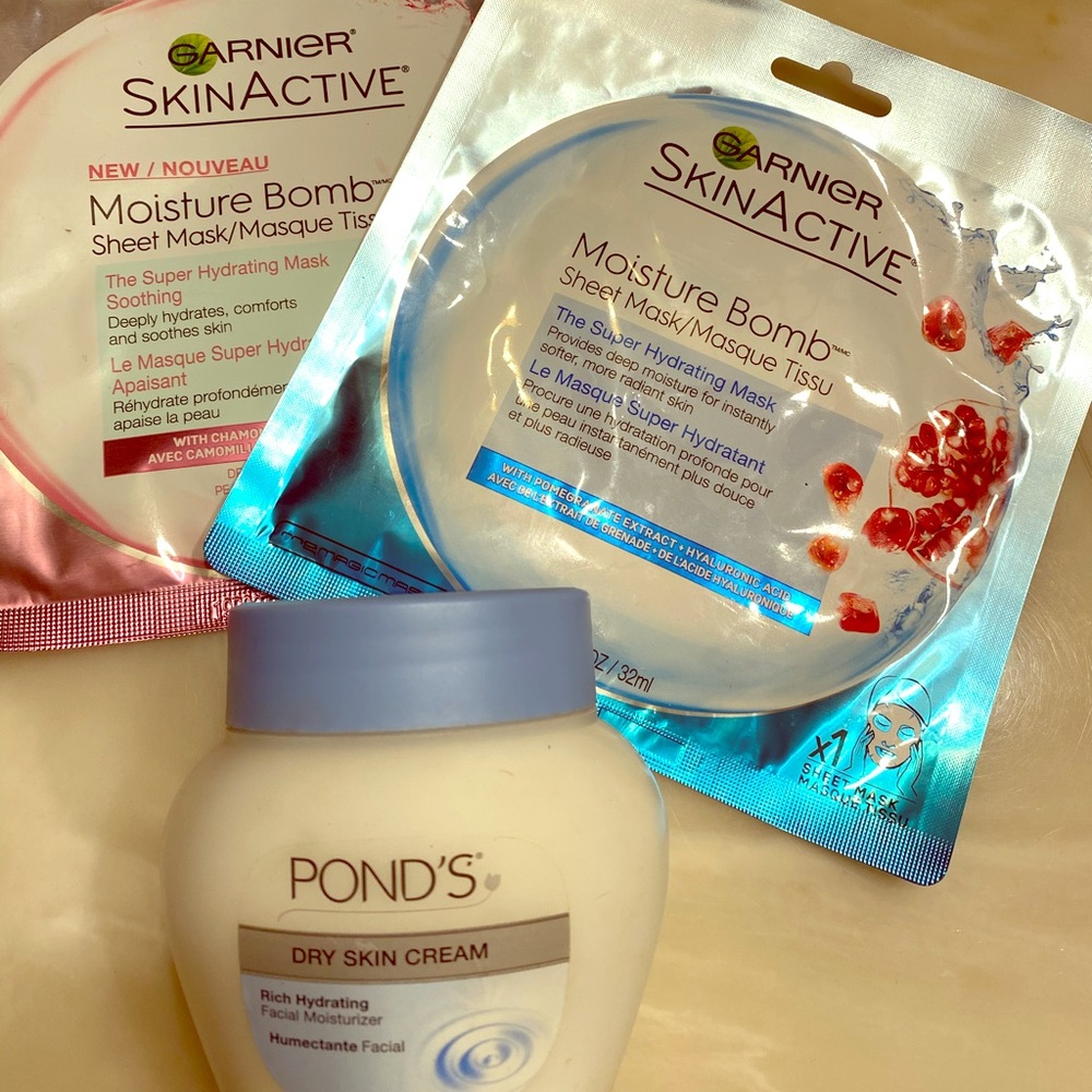 Two sheet mask and ponds dry skin cream
